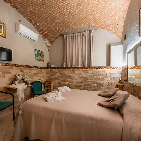 Mery 4* Casale Monferrato