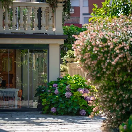 Mery 4* Casale Monferrato