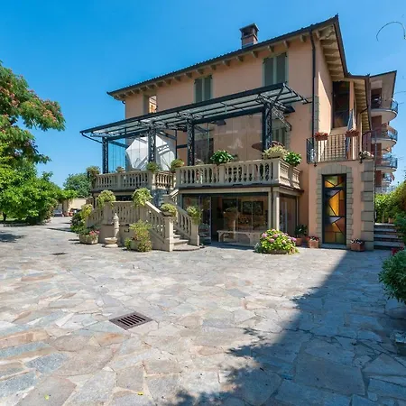 Mery Bed & Breakfast 3*